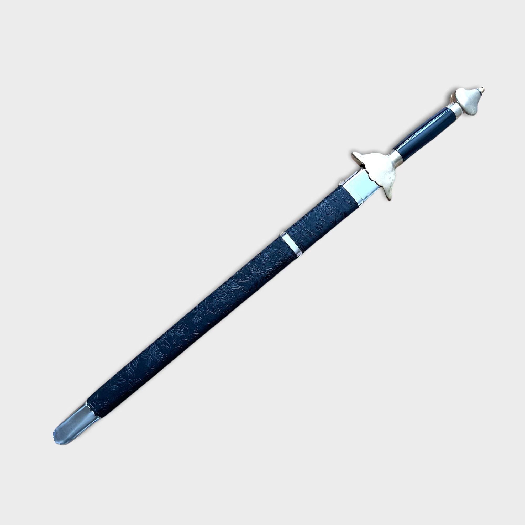 Short Weapons – Titan Goods